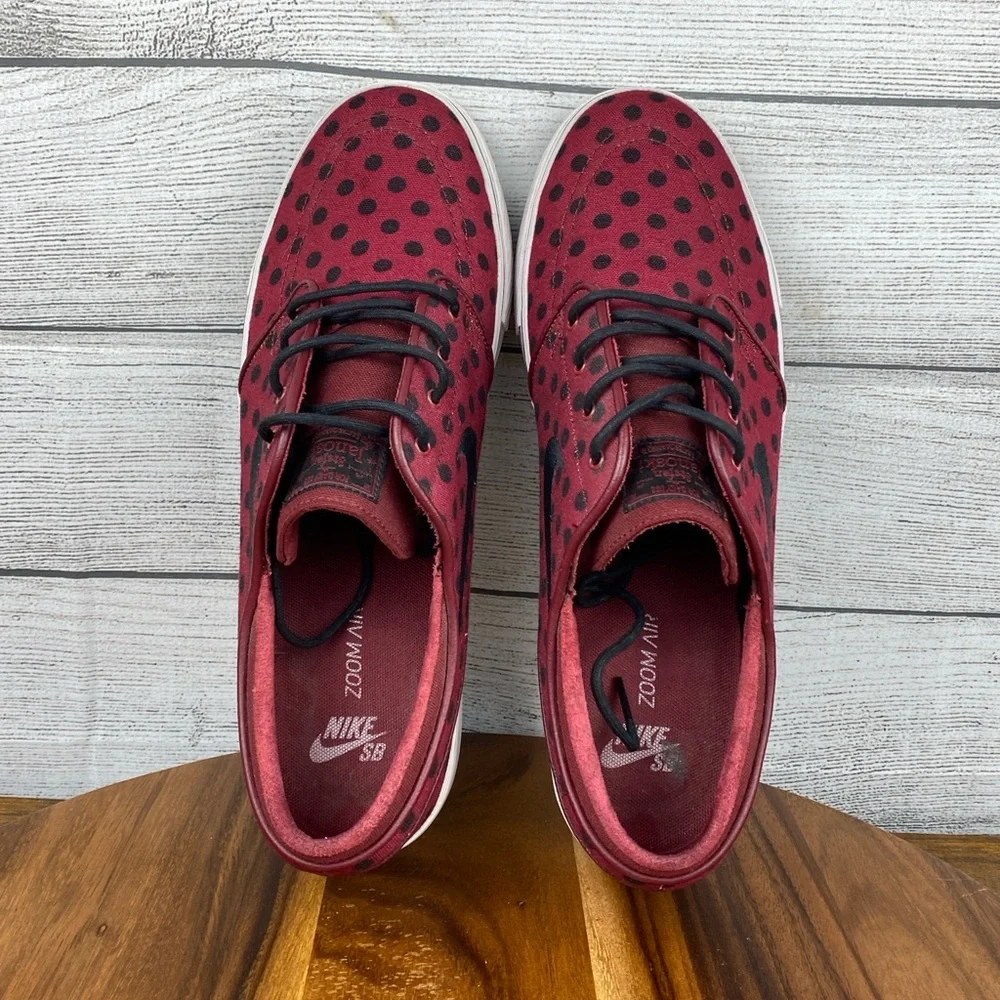 Nike SB Zoom Stefan Janoski Canvas Team Red Polka Dot Shoe 705190-601 Men’s 12